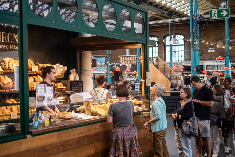 Markthalle Neun: A Traditional Market in Kreuzberg 36